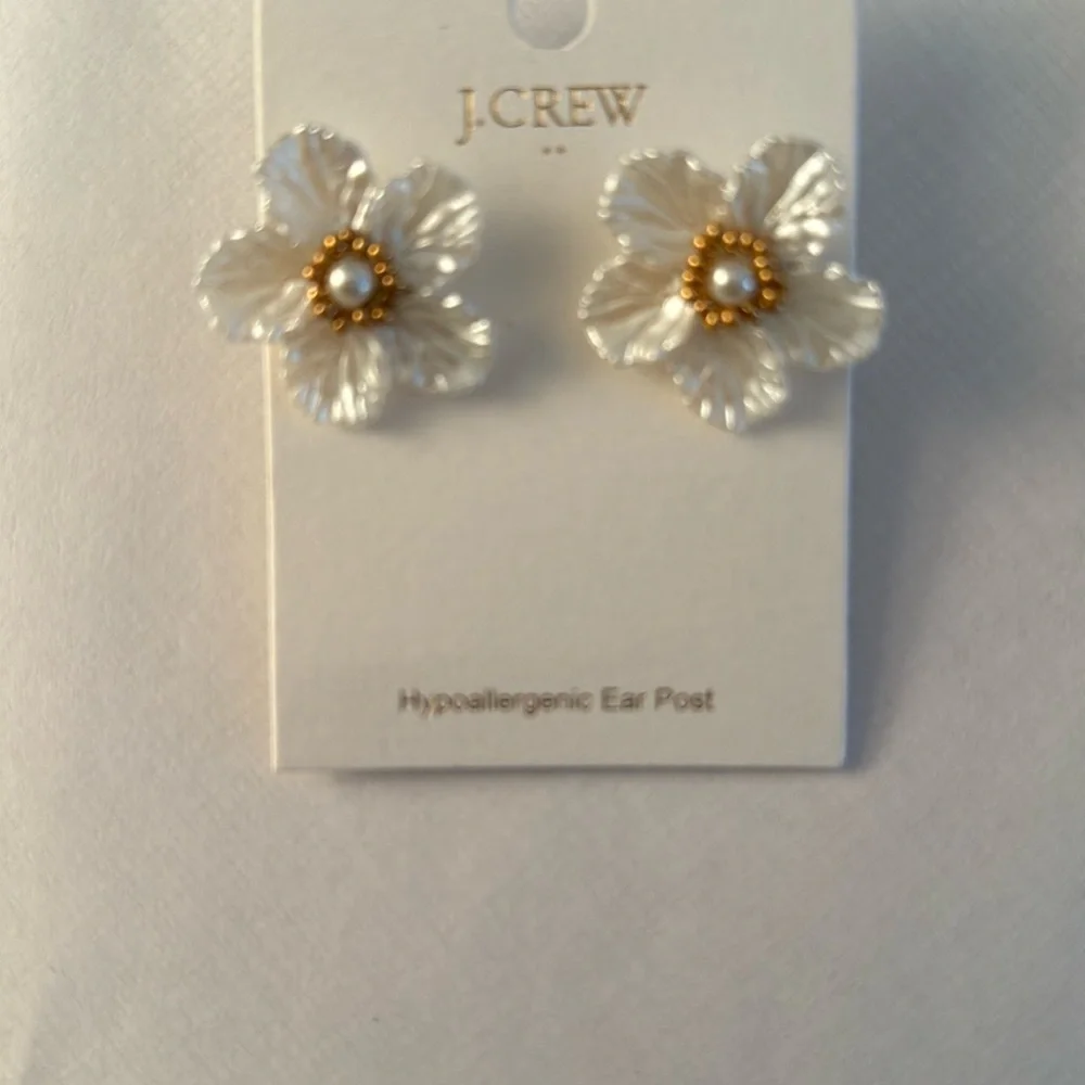 J.Crew Floral Pearl Earrings - Picture 3 of 3